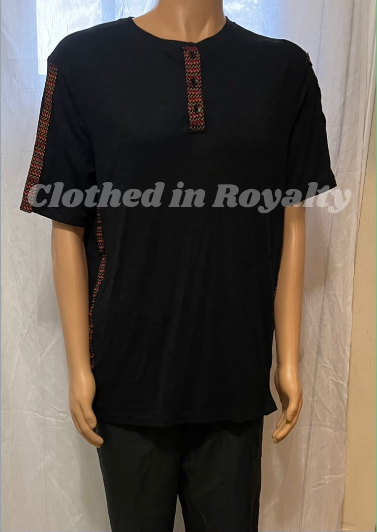 T shirt for men with kente decoration