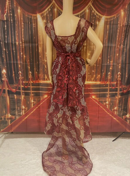 Long tail dress